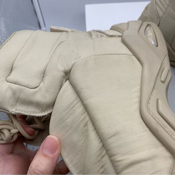 Maison Margiela Men’s New Future Tonal Puff High-Top Sneakers - Picture 6 of 10